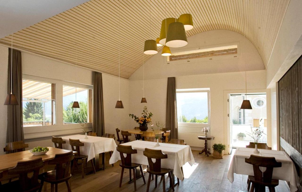 Landhus Almens Hotel Ngoại thất bức ảnh